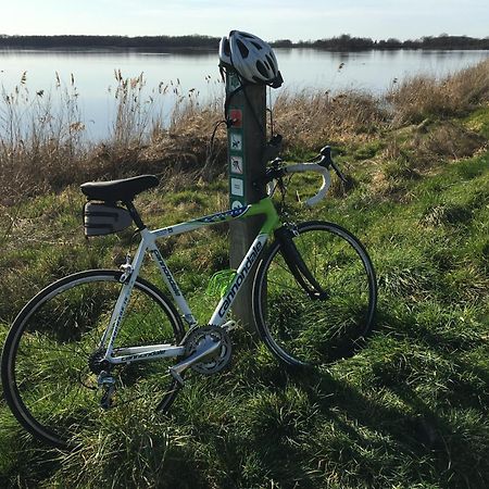 Roue D'Escampette Gite D'Etape Et De Sejour Champagnat  Eksteriør bilde
